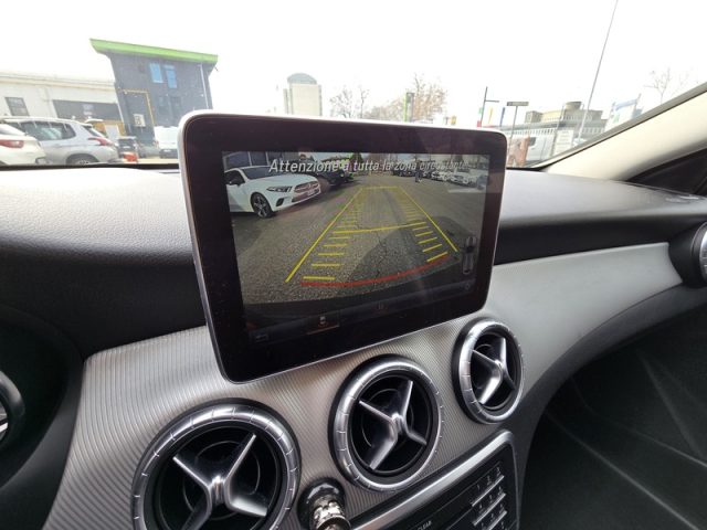 MERCEDES-BENZ CLA 200 usata, con Sistema di navigazione