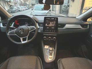 RENAULT Captur usata, con Autoradio