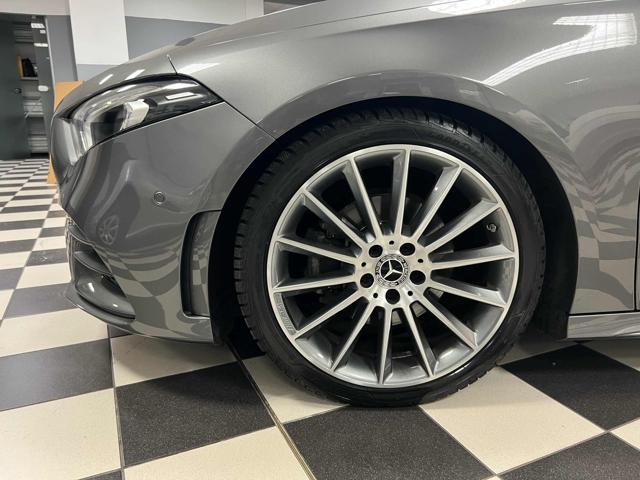 MERCEDES-BENZ A 200 usata, con Volante multifunzione