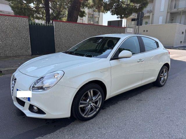 ALFA ROMEO Giulietta usata, con ABS