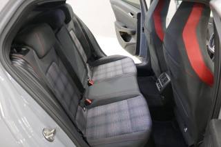 VOLKSWAGEN Golf usata, con Autoradio digitale