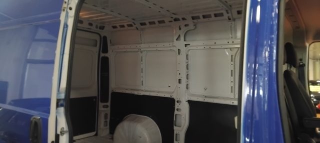 PEUGEOT Boxer usata 14