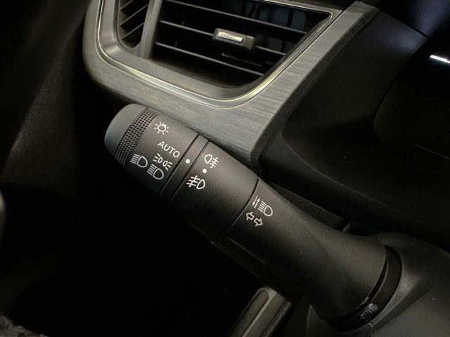 NISSAN Townstar usata 21