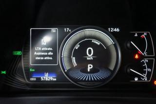 LEXUS UX 250h usata, con ESP