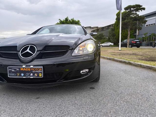MERCEDES-BENZ SLK 200 usata, con Cerchi in lega