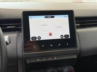 RENAULT Clio usata, con Bluetooth