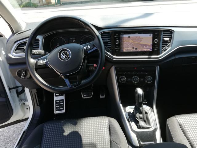 VOLKSWAGEN T-Roc usata, con Autoradio
