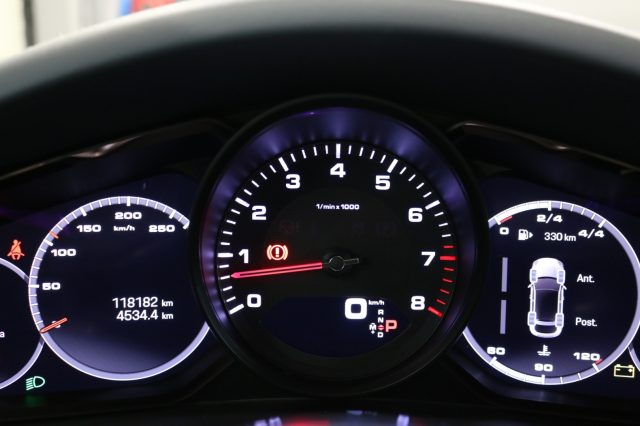 PORSCHE Cayenne usata 26