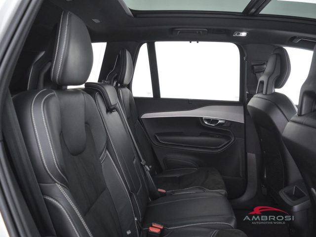 VOLVO XC90 usata 10