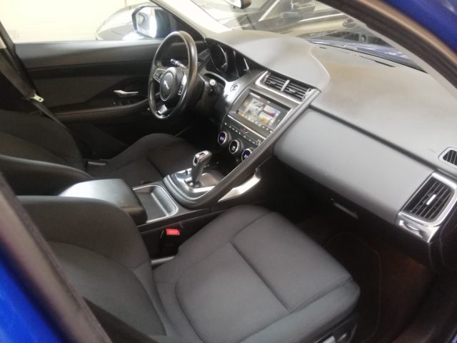 JAGUAR E-Pace usata, con Luci diurne LED