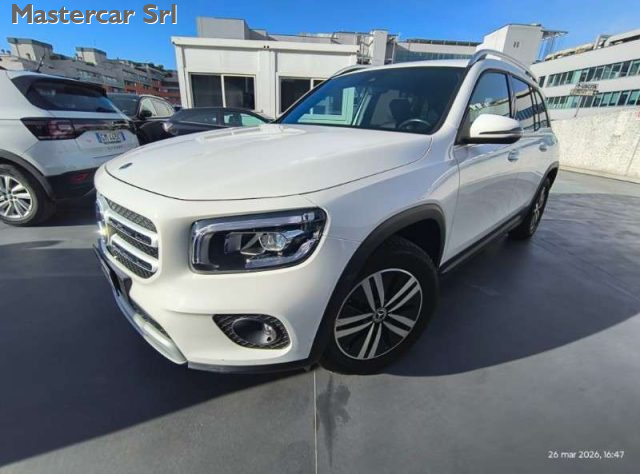 MERCEDES-BENZ GLB 180 usata, con Park Distance Control