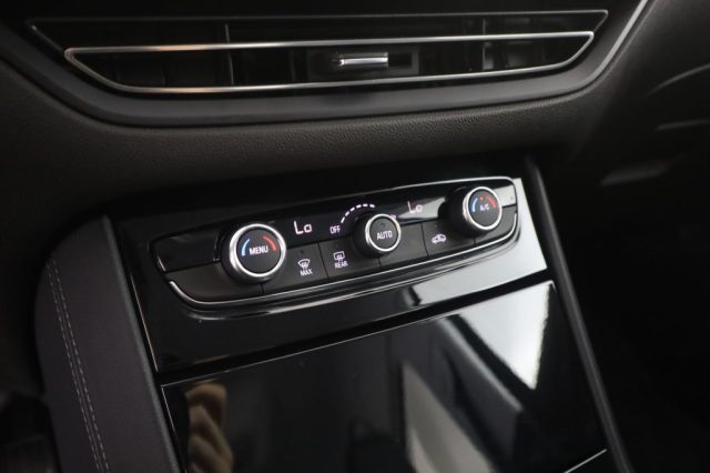 OPEL Grandland usata 10