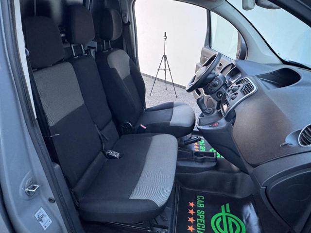 RENAULT Kangoo usata 12