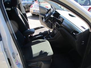VOLKSWAGEN T-Cross usata, con Autoradio