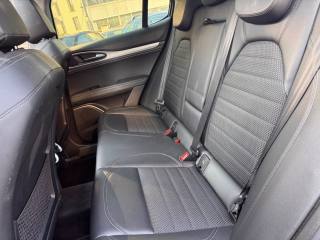ALFA ROMEO Stelvio usata, con Interni in pelle