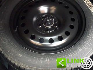 JEEP Renegade usata, con USB