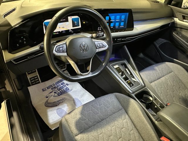 VOLKSWAGEN Golf usata, con Autoradio