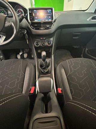 PEUGEOT 2008 usata, con Boardcomputer