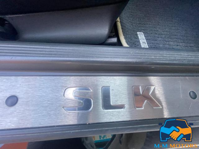 MERCEDES-BENZ SLK 200 usata 25