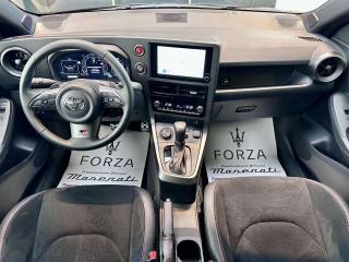 TOYOTA Yaris usata, con Sistema di navigazione