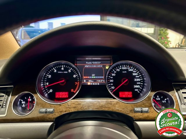AUDI A8 usata, con Volante in pelle
