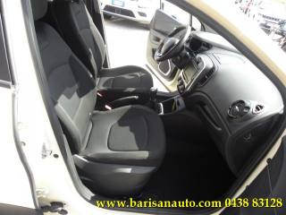 RENAULT Captur usata, con Autoradio