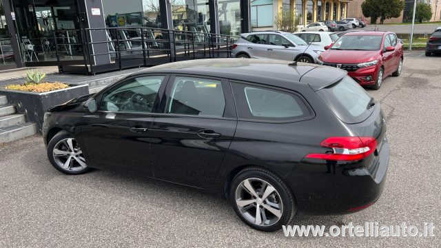 PEUGEOT 308 usata, con Vivavoce