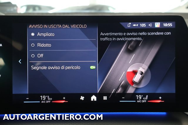 BMW 218 usata, con Hill holder