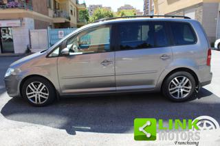 VOLKSWAGEN Touran usata, con Antifurto