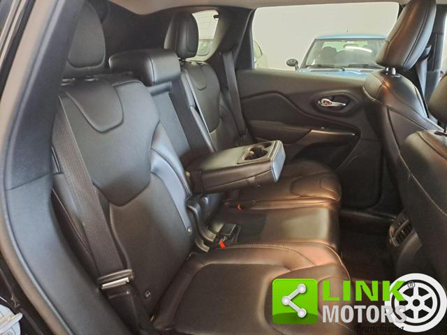 JEEP Cherokee usata, con Bluetooth