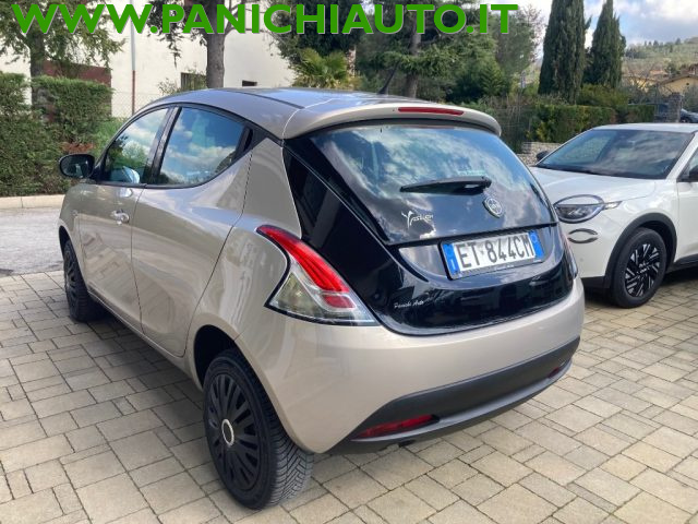 LANCIA Ypsilon usata, con ESP