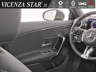 MERCEDES-BENZ A 180 usata, con Controllo automatico clima