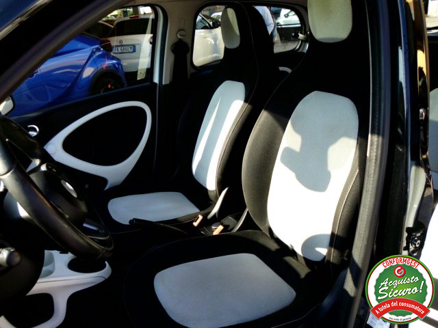 SMART ForFour usata, con Controllo automatico clima