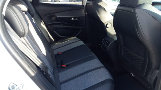 PEUGEOT 3008 usata, con Bluetooth
