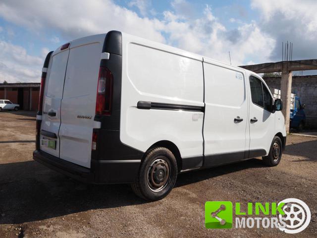 RENAULT Trafic usata, con Airbag