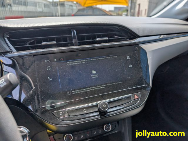 OPEL Corsa usata, con Touch screen