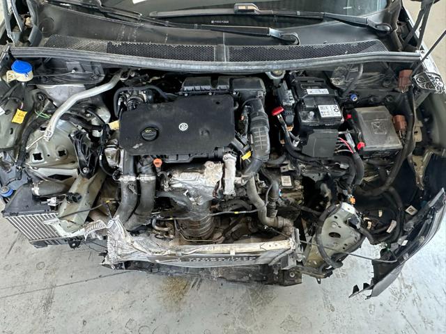 PEUGEOT 5008 usata, con Chiusura centralizzata