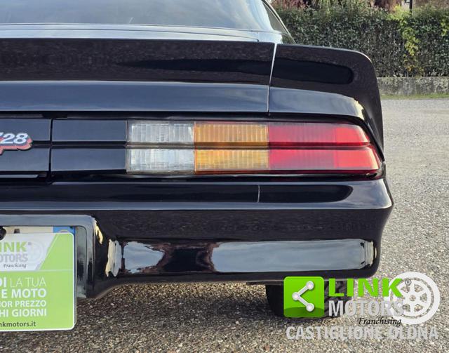 CHEVROLET Camaro usata 23