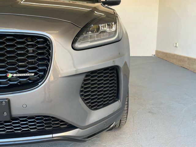 JAGUAR E-Pace usata, con Sensori di parcheggio posteriori