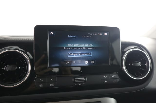MERCEDES-BENZ CLA usata 15