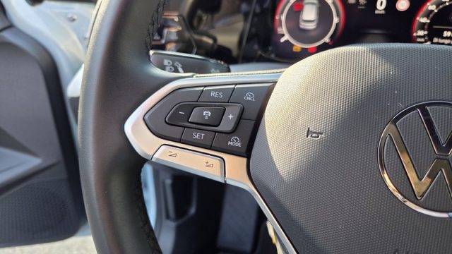 VOLKSWAGEN Golf usata, con Park Distance Control