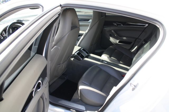 PORSCHE Panamera usata, con Cruise Control