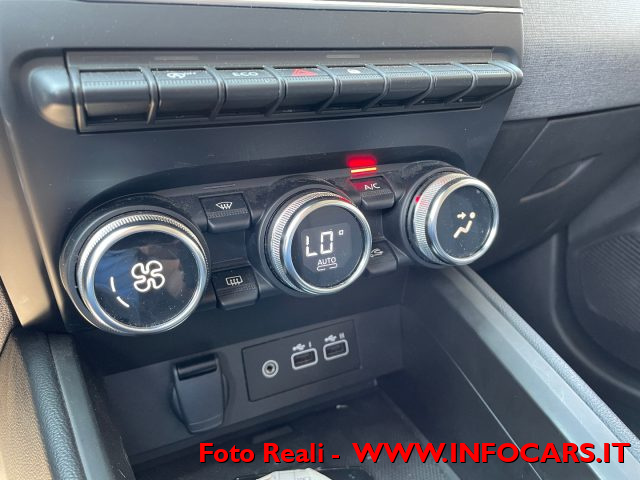 MITSUBISHI Colt usata, con Luci diurne LED