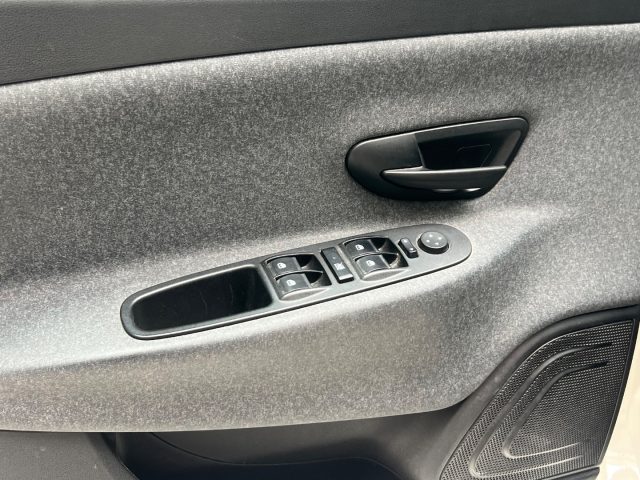 LANCIA Ypsilon usata, con Immobilizzatore elettronico