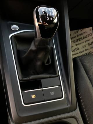 VOLKSWAGEN Golf Variant usata, con Sistema di chiamata d