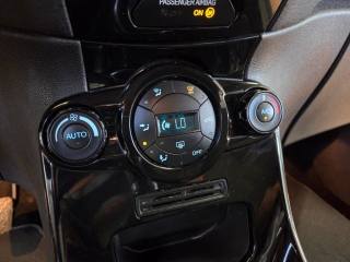 FORD Fiesta usata, con ESP