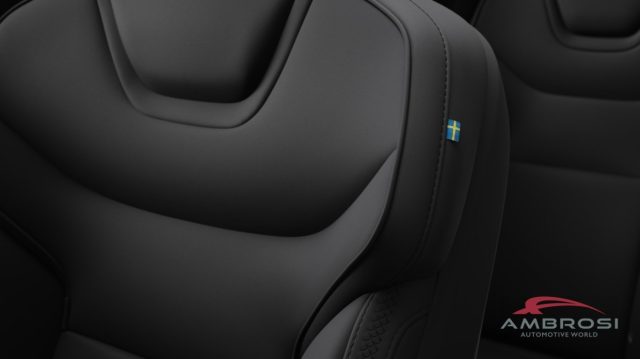 VOLVO EX90 usata 9