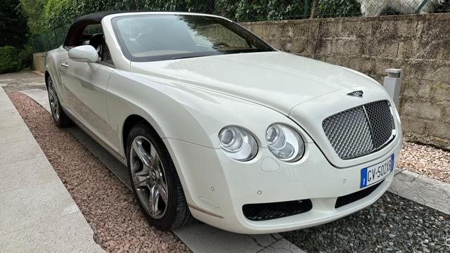 BENTLEY Continental usata, con Autoradio