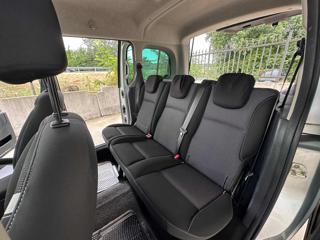 RENAULT Kangoo usata 76