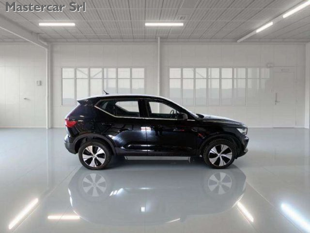 VOLVO XC40 usata, con Autoradio